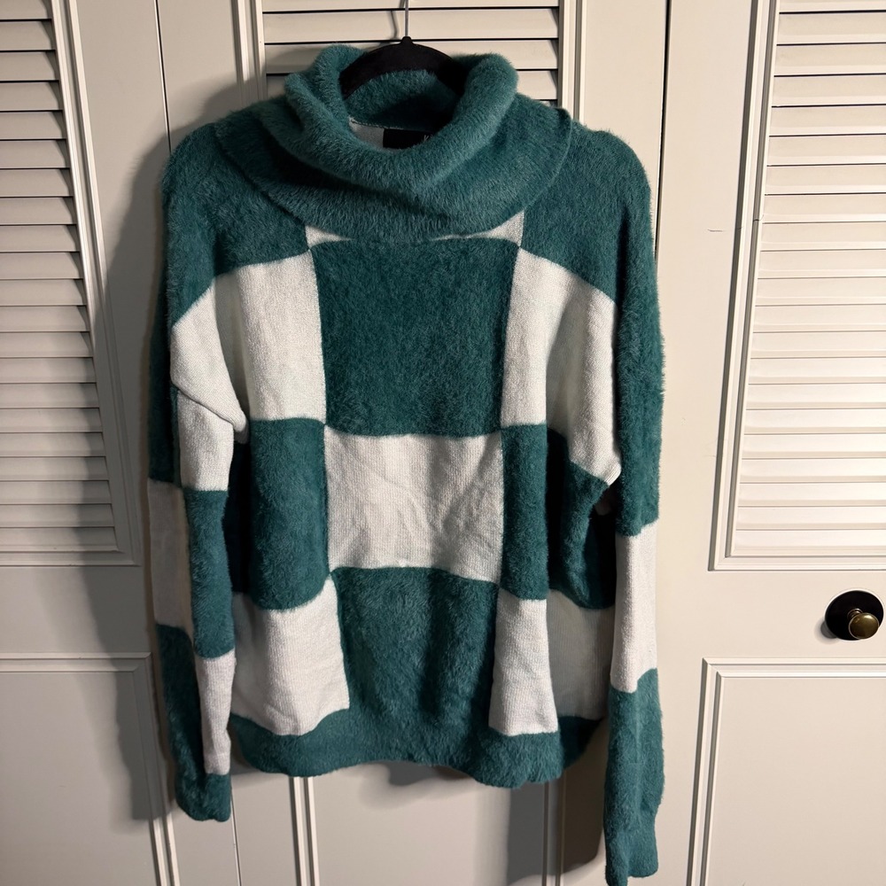 Kut from the Kloth Teal White Checkerboard Cowl TurtleNeck Fuzzy Sweater Large